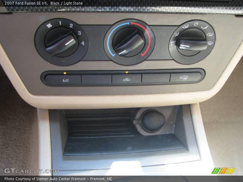 Black / Light Stone 2007 Ford Fusion SE V6