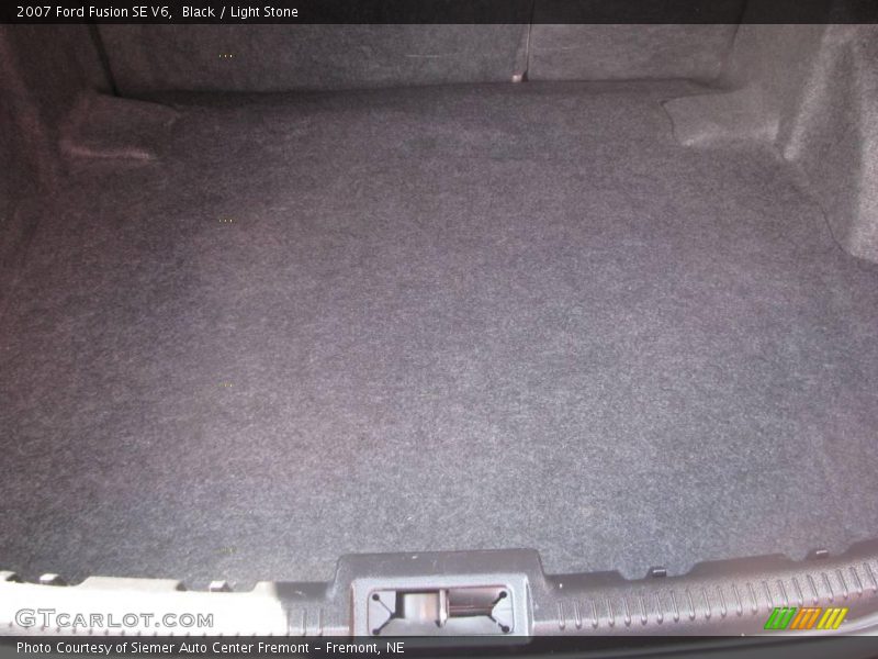 Black / Light Stone 2007 Ford Fusion SE V6