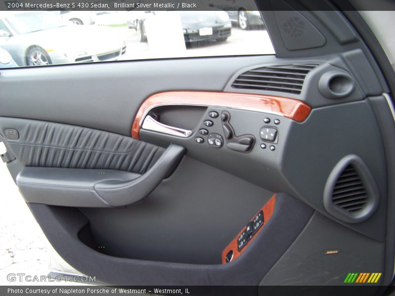 Door Panel of 2004 S 430 Sedan