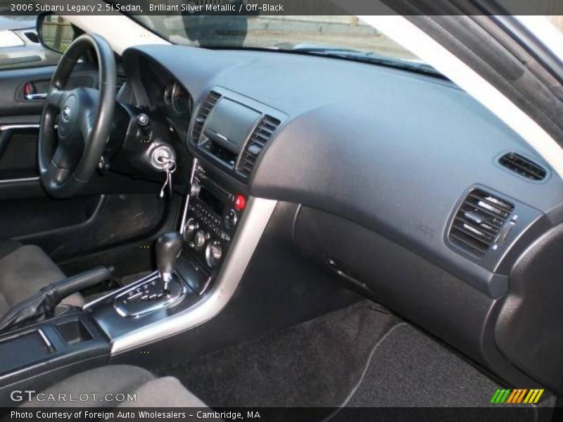 Brilliant Silver Metallic / Off-Black 2006 Subaru Legacy 2.5i Sedan