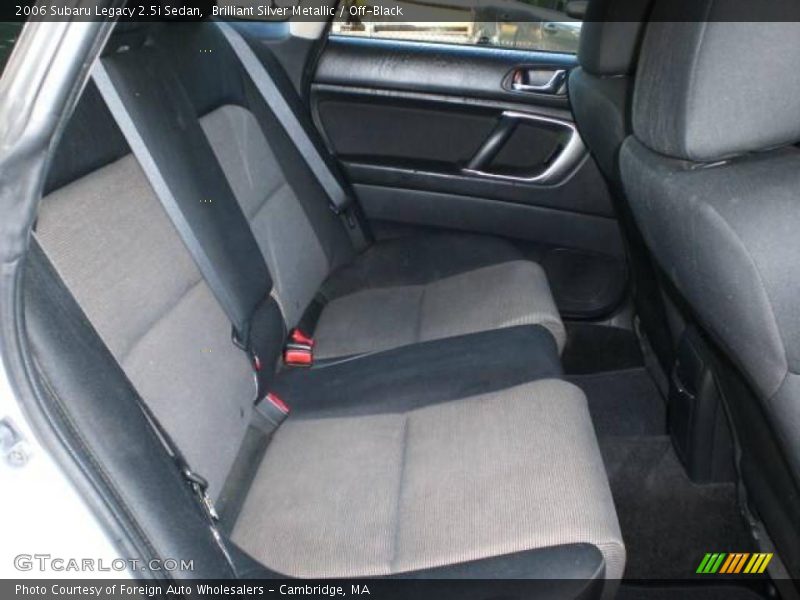 Brilliant Silver Metallic / Off-Black 2006 Subaru Legacy 2.5i Sedan