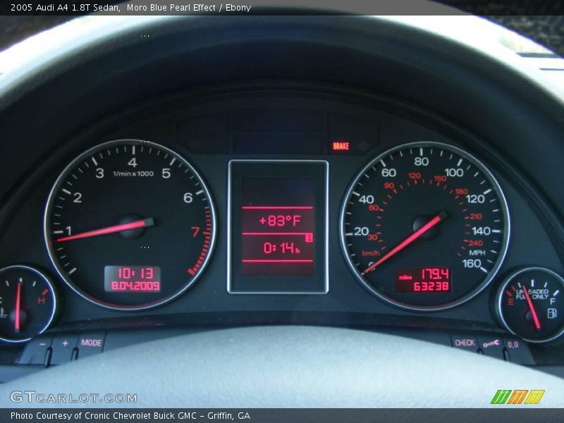 Moro Blue Pearl Effect / Ebony 2005 Audi A4 1.8T Sedan