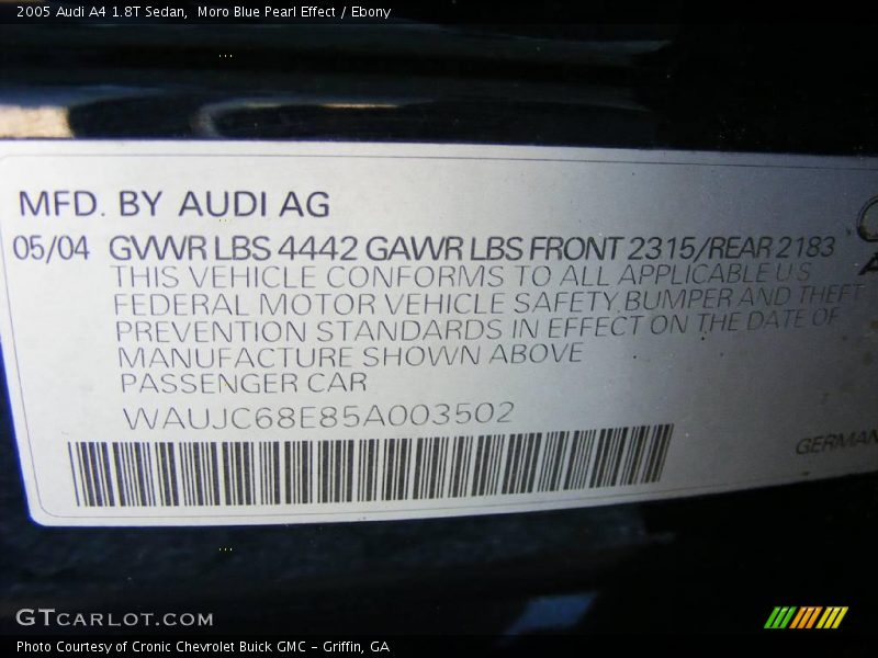 Moro Blue Pearl Effect / Ebony 2005 Audi A4 1.8T Sedan