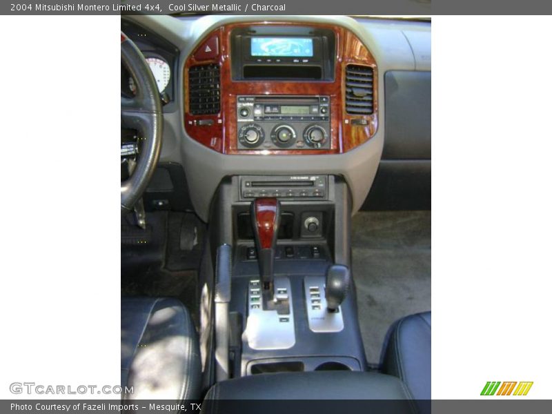 Cool Silver Metallic / Charcoal 2004 Mitsubishi Montero Limited 4x4