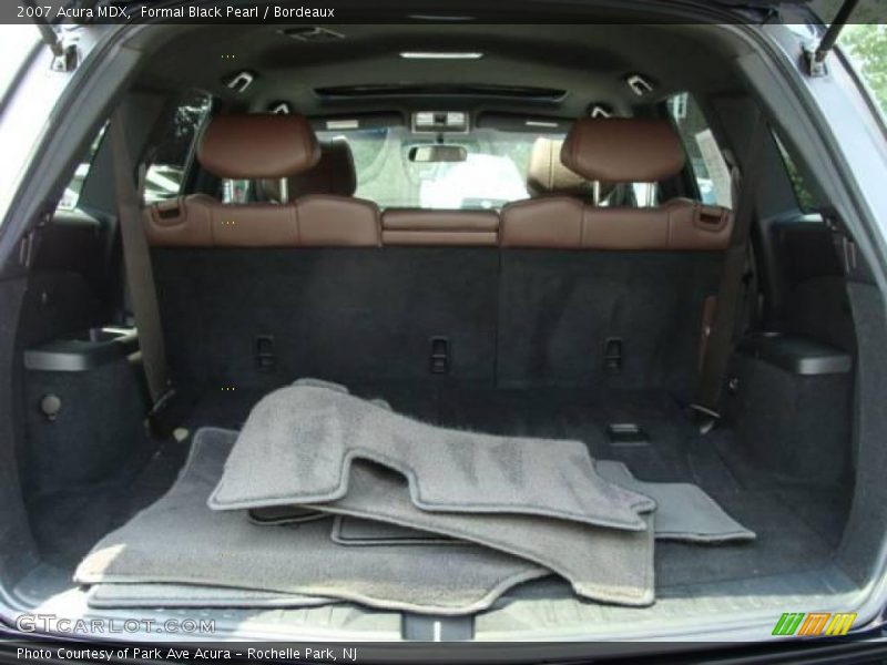 Formal Black Pearl / Bordeaux 2007 Acura MDX