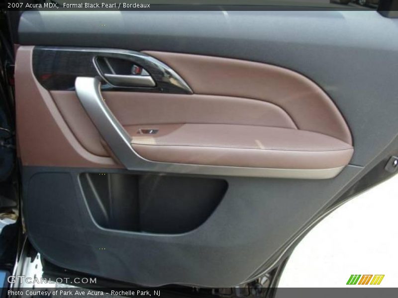 Formal Black Pearl / Bordeaux 2007 Acura MDX