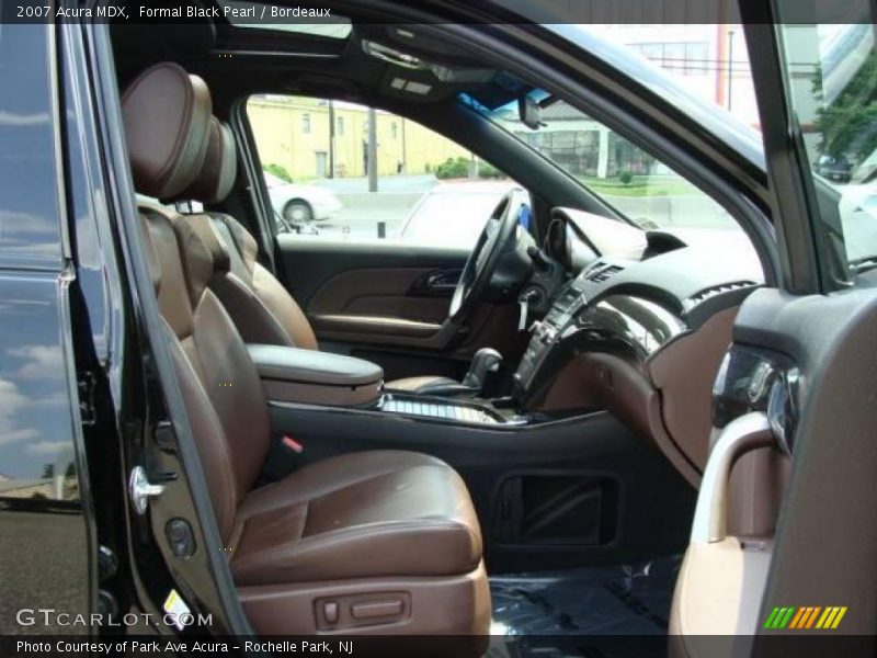 Formal Black Pearl / Bordeaux 2007 Acura MDX