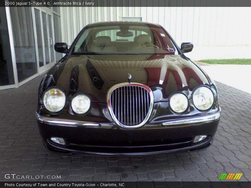 Anthracite Mica / Ivory 2000 Jaguar S-Type 4.0