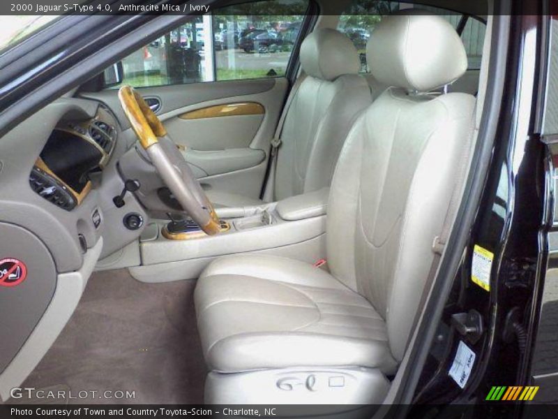 Anthracite Mica / Ivory 2000 Jaguar S-Type 4.0