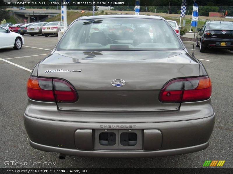 Medium Bronzemist Metallic / Neutral 2000 Chevrolet Malibu LS Sedan