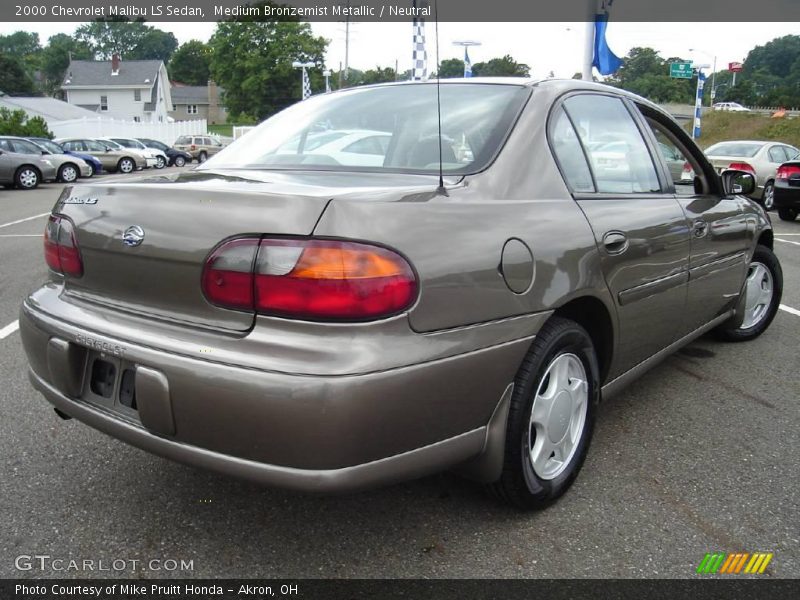Medium Bronzemist Metallic / Neutral 2000 Chevrolet Malibu LS Sedan