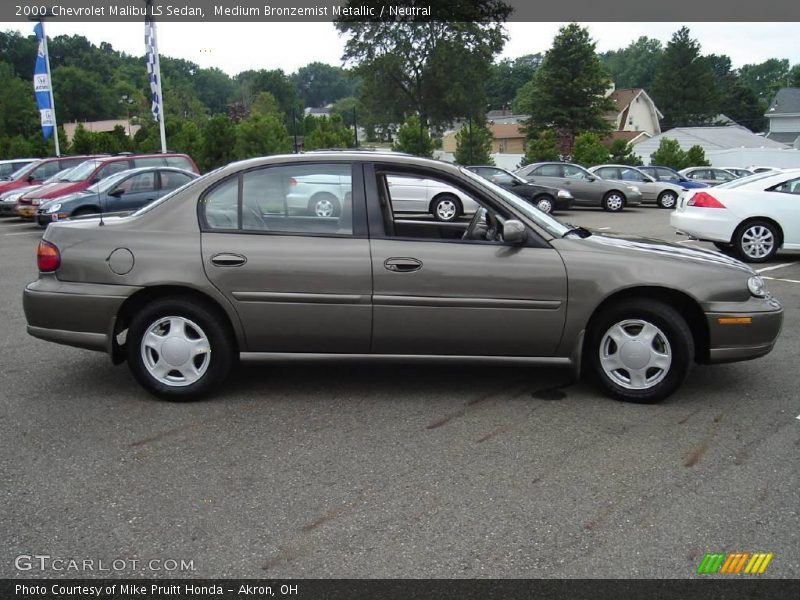 Medium Bronzemist Metallic / Neutral 2000 Chevrolet Malibu LS Sedan