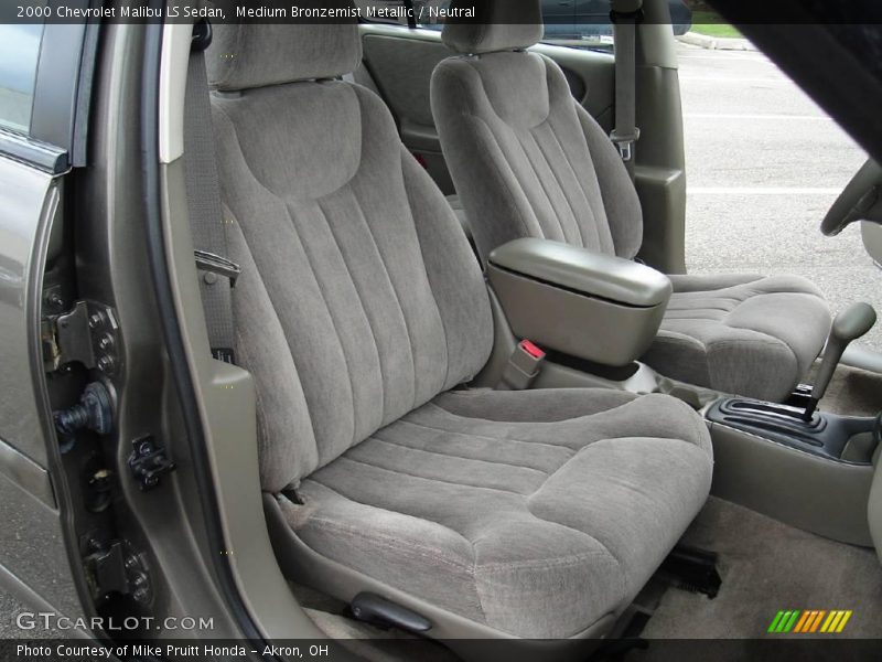 Medium Bronzemist Metallic / Neutral 2000 Chevrolet Malibu LS Sedan