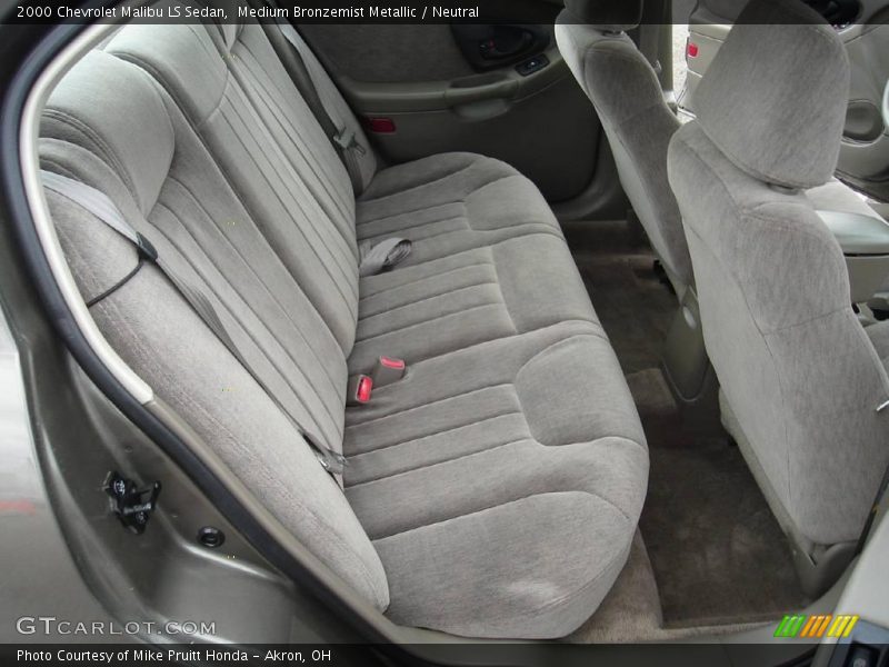 Medium Bronzemist Metallic / Neutral 2000 Chevrolet Malibu LS Sedan