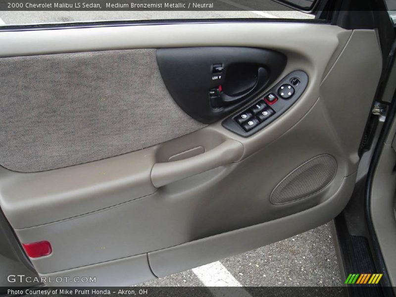 Medium Bronzemist Metallic / Neutral 2000 Chevrolet Malibu LS Sedan