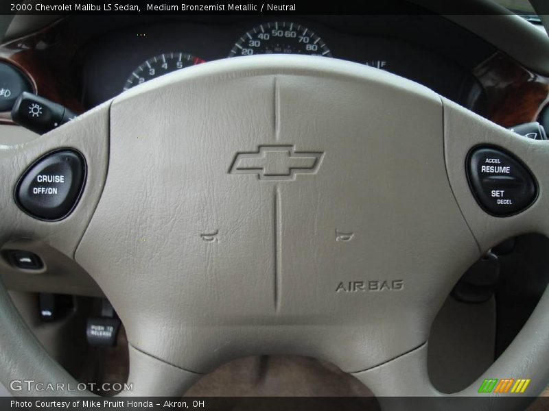 Medium Bronzemist Metallic / Neutral 2000 Chevrolet Malibu LS Sedan