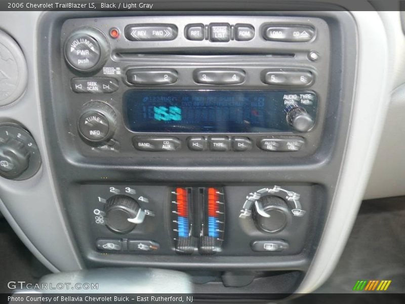 Black / Light Gray 2006 Chevrolet TrailBlazer LS
