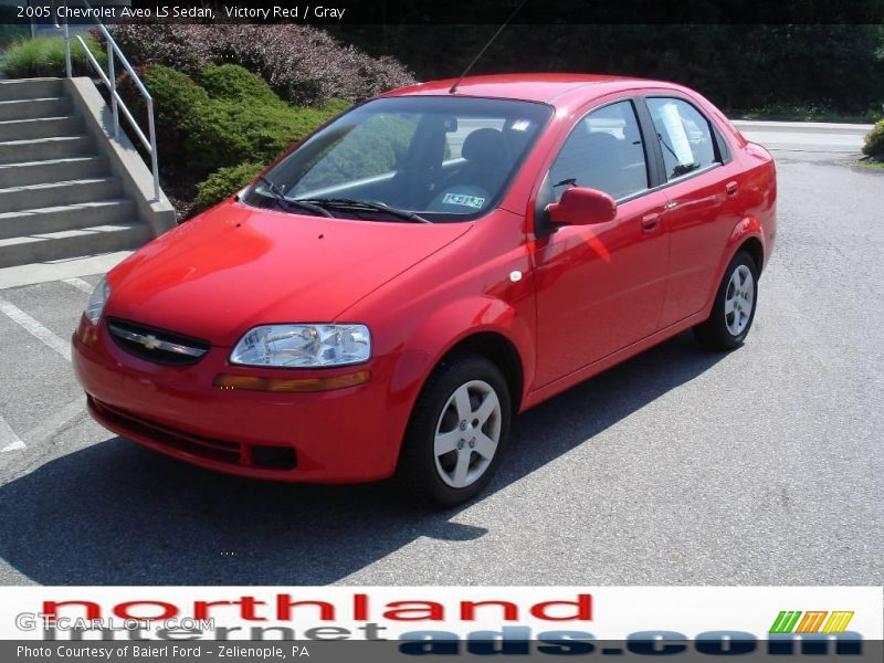 Victory Red / Gray 2005 Chevrolet Aveo LS Sedan