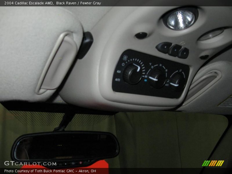 Black Raven / Pewter Gray 2004 Cadillac Escalade AWD