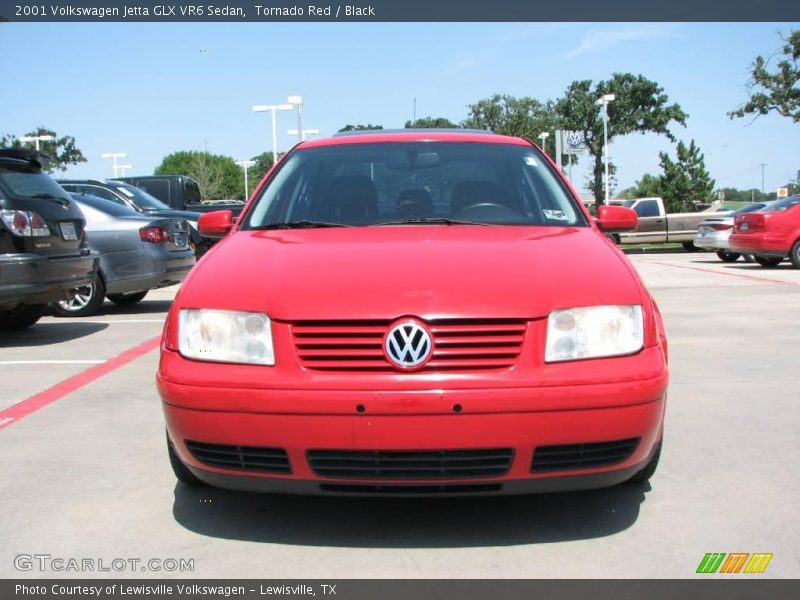 Tornado Red / Black 2001 Volkswagen Jetta GLX VR6 Sedan