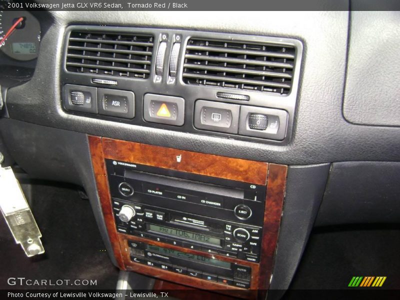 Tornado Red / Black 2001 Volkswagen Jetta GLX VR6 Sedan
