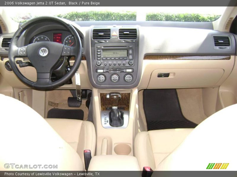 Black / Pure Beige 2006 Volkswagen Jetta 2.0T Sedan