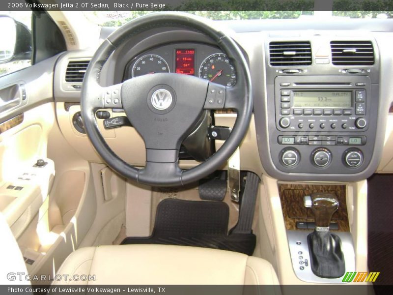 Black / Pure Beige 2006 Volkswagen Jetta 2.0T Sedan