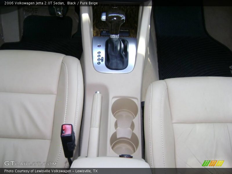 Black / Pure Beige 2006 Volkswagen Jetta 2.0T Sedan