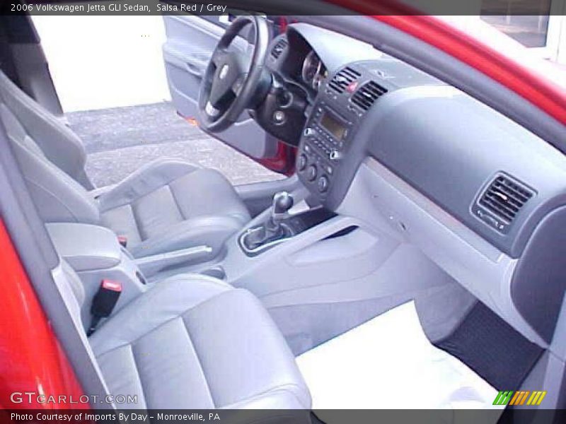 Salsa Red / Grey 2006 Volkswagen Jetta GLI Sedan