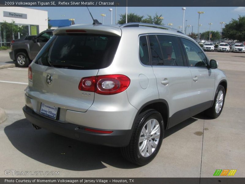 Reflex Silver Metallic / Charcoal 2009 Volkswagen Tiguan SE