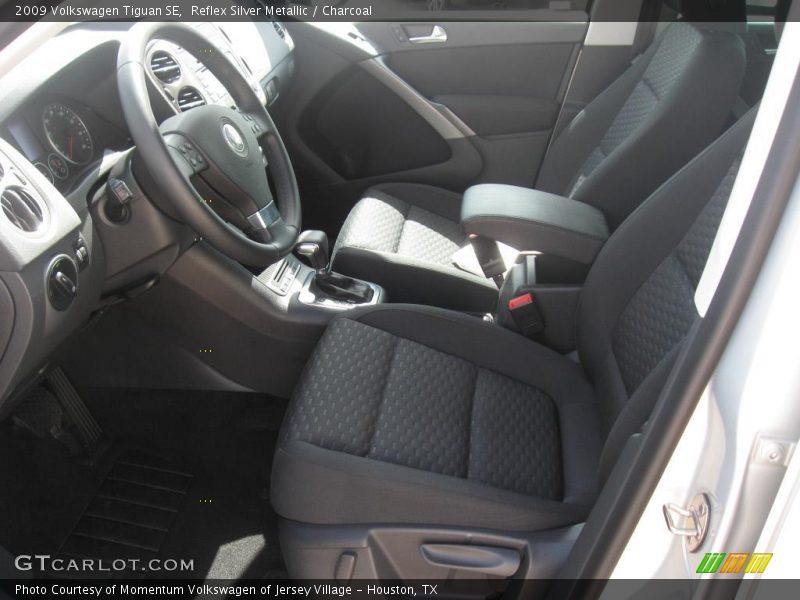 Reflex Silver Metallic / Charcoal 2009 Volkswagen Tiguan SE