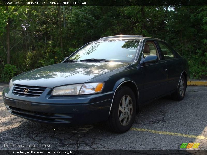 Dark Green Metallic / Oak 1998 Toyota Camry XLE V6