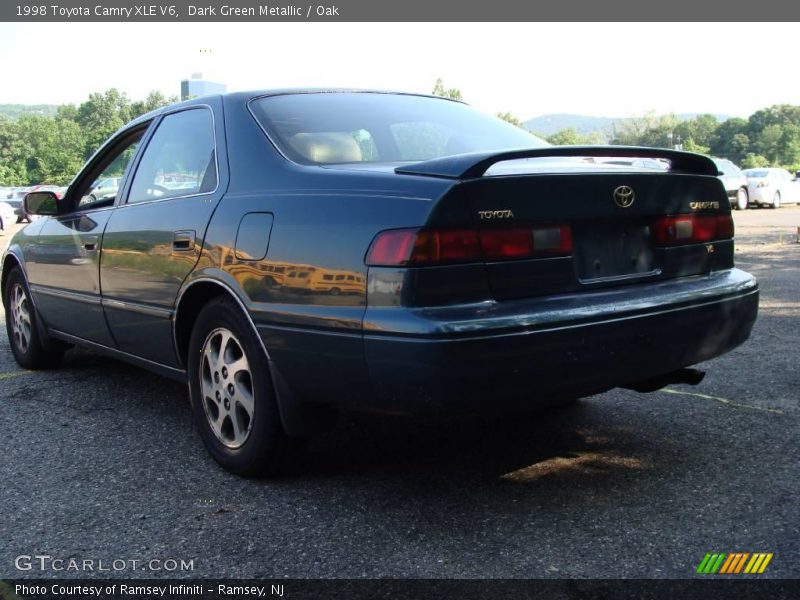 Dark Green Metallic / Oak 1998 Toyota Camry XLE V6