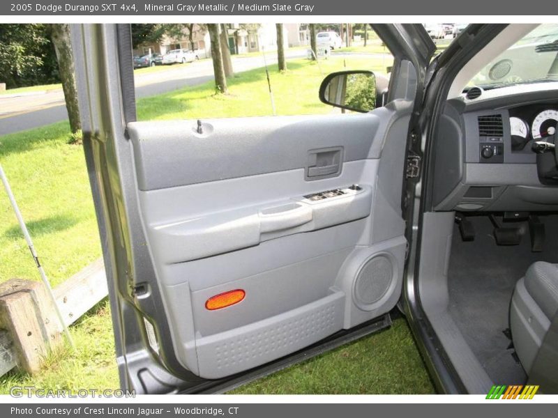 Mineral Gray Metallic / Medium Slate Gray 2005 Dodge Durango SXT 4x4