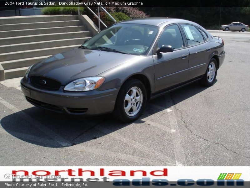 Dark Shadow Grey Metallic / Medium Graphite 2004 Ford Taurus SE Sedan