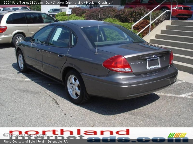 Dark Shadow Grey Metallic / Medium Graphite 2004 Ford Taurus SE Sedan