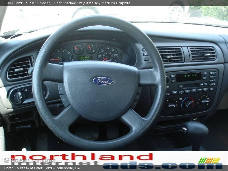 Dark Shadow Grey Metallic / Medium Graphite 2004 Ford Taurus SE Sedan
