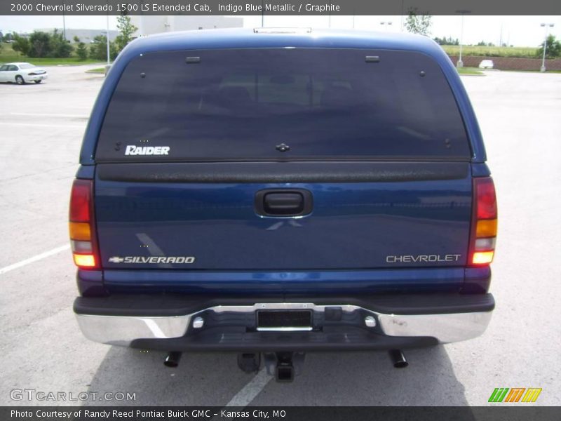 Indigo Blue Metallic / Graphite 2000 Chevrolet Silverado 1500 LS Extended Cab