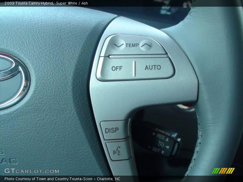 Super White / Ash 2009 Toyota Camry Hybrid