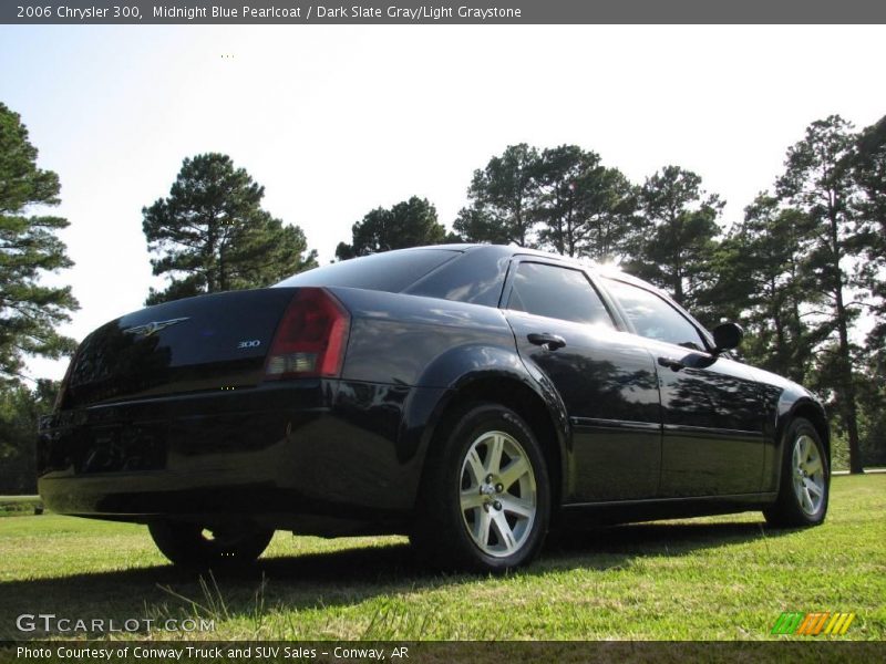 Midnight Blue Pearlcoat / Dark Slate Gray/Light Graystone 2006 Chrysler 300
