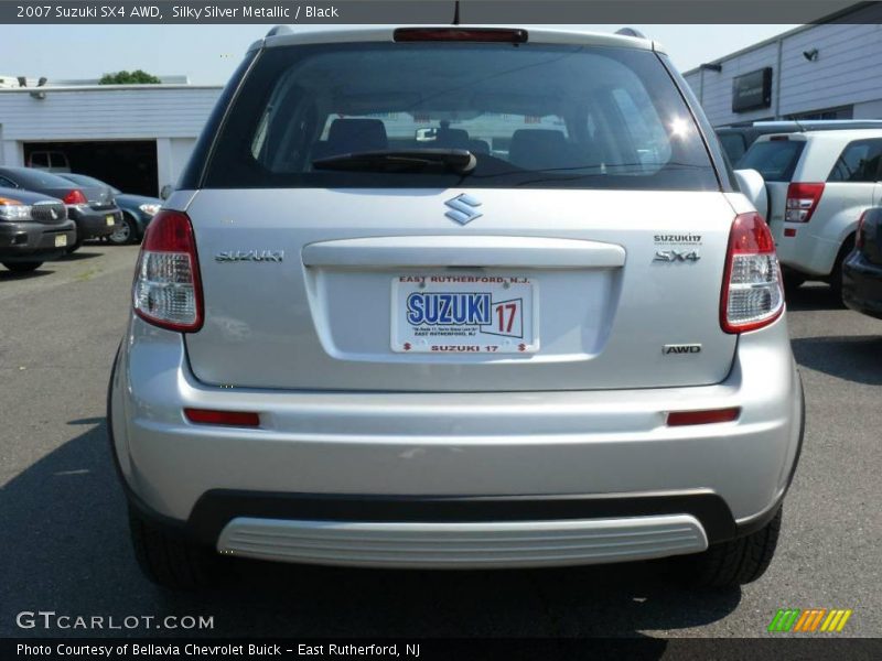 Silky Silver Metallic / Black 2007 Suzuki SX4 AWD