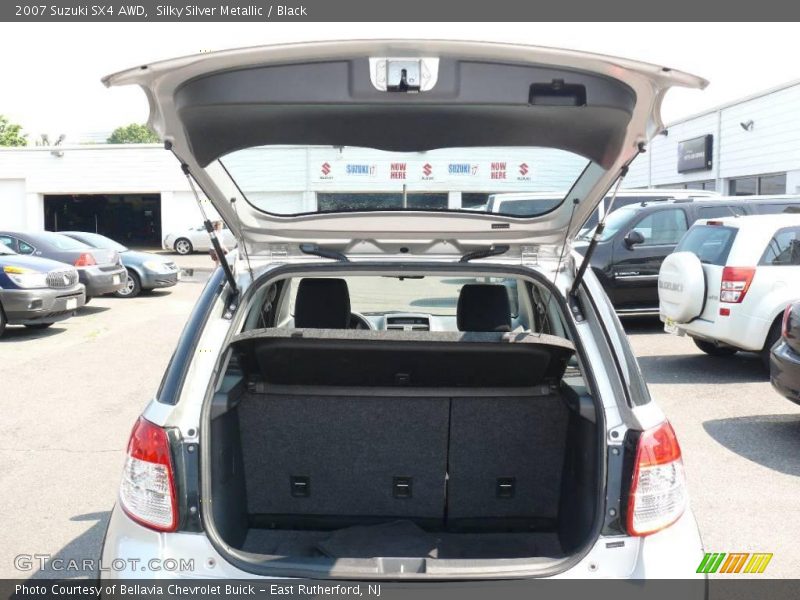 Silky Silver Metallic / Black 2007 Suzuki SX4 AWD