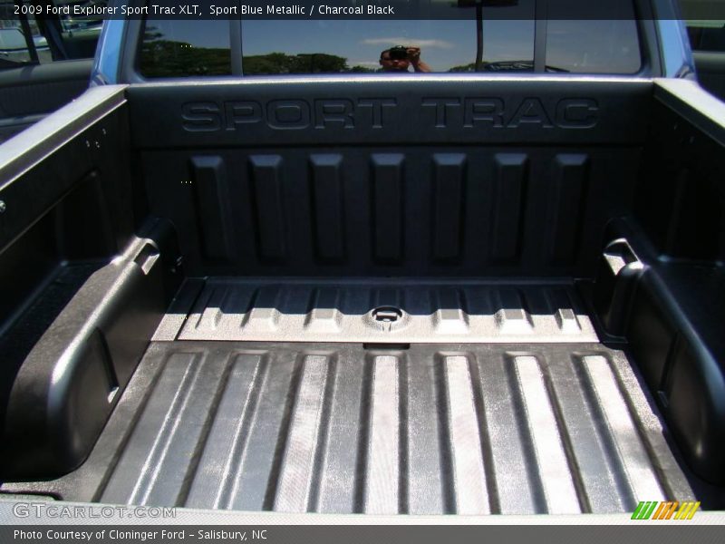 Sport Blue Metallic / Charcoal Black 2009 Ford Explorer Sport Trac XLT