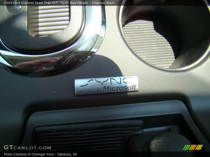 Sport Blue Metallic / Charcoal Black 2009 Ford Explorer Sport Trac XLT