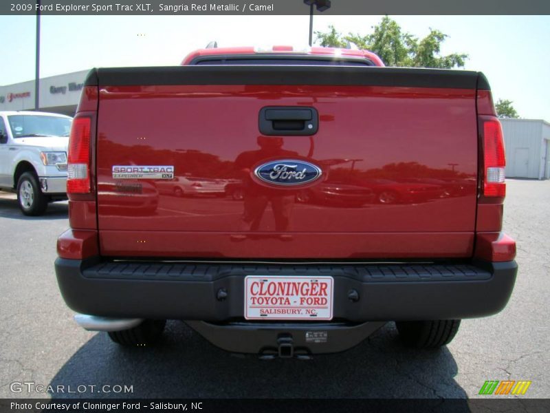 Sangria Red Metallic / Camel 2009 Ford Explorer Sport Trac XLT