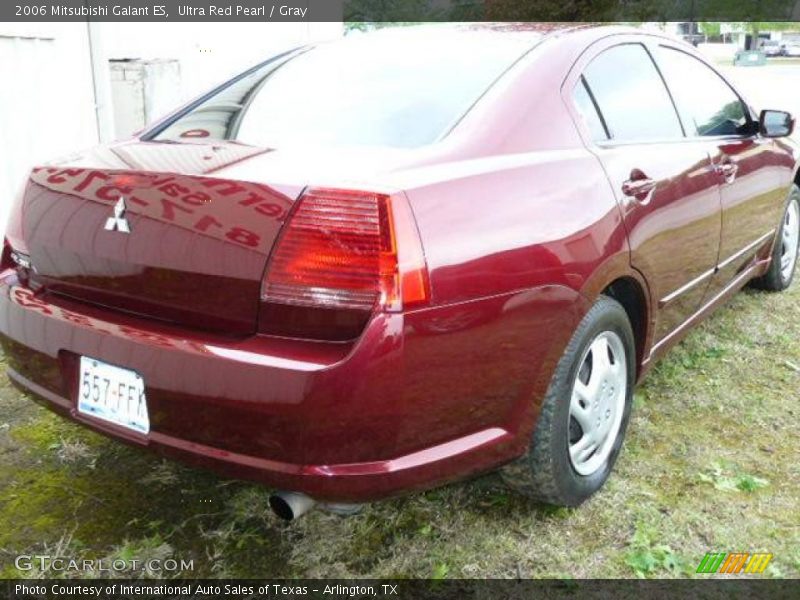 Ultra Red Pearl / Gray 2006 Mitsubishi Galant ES