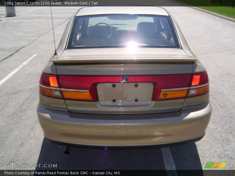 Medium Gold / Tan 2001 Saturn L Series L200 Sedan