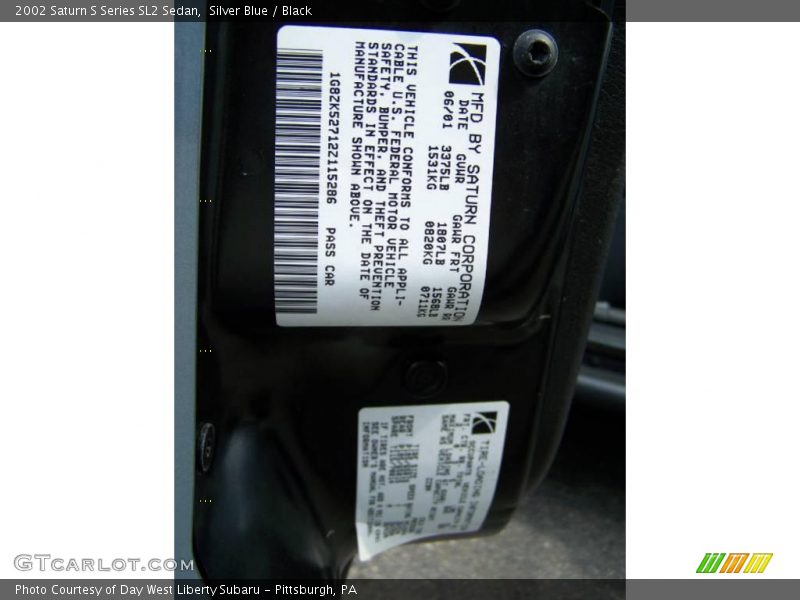 Silver Blue / Black 2002 Saturn S Series SL2 Sedan