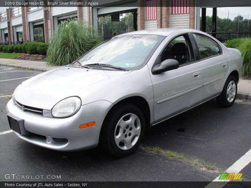 Bright Silver Metallic / Agate 2000 Dodge Neon ES