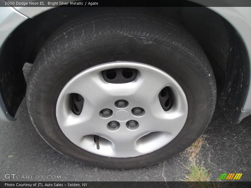 Bright Silver Metallic / Agate 2000 Dodge Neon ES